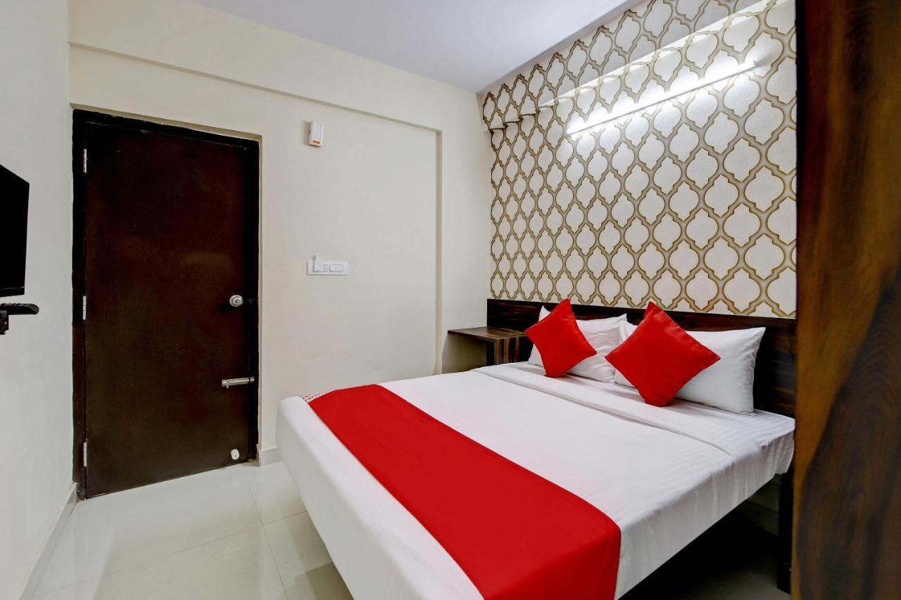 Oyo Flagship Varcity Pearl Near Nexus Mall Koramangala Bangalore Exterior photo