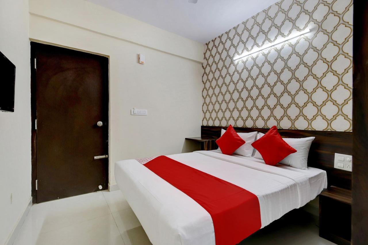 Oyo Flagship Varcity Pearl Near Nexus Mall Koramangala Bangalore Exterior photo
